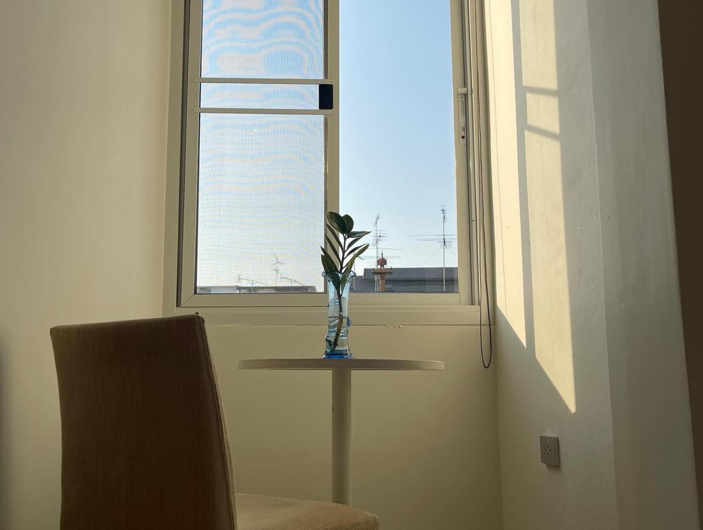 Self Check-In Apartment By Baiput Hometel فرا ناخون سي أيوتثايا المظهر الخارجي الصورة