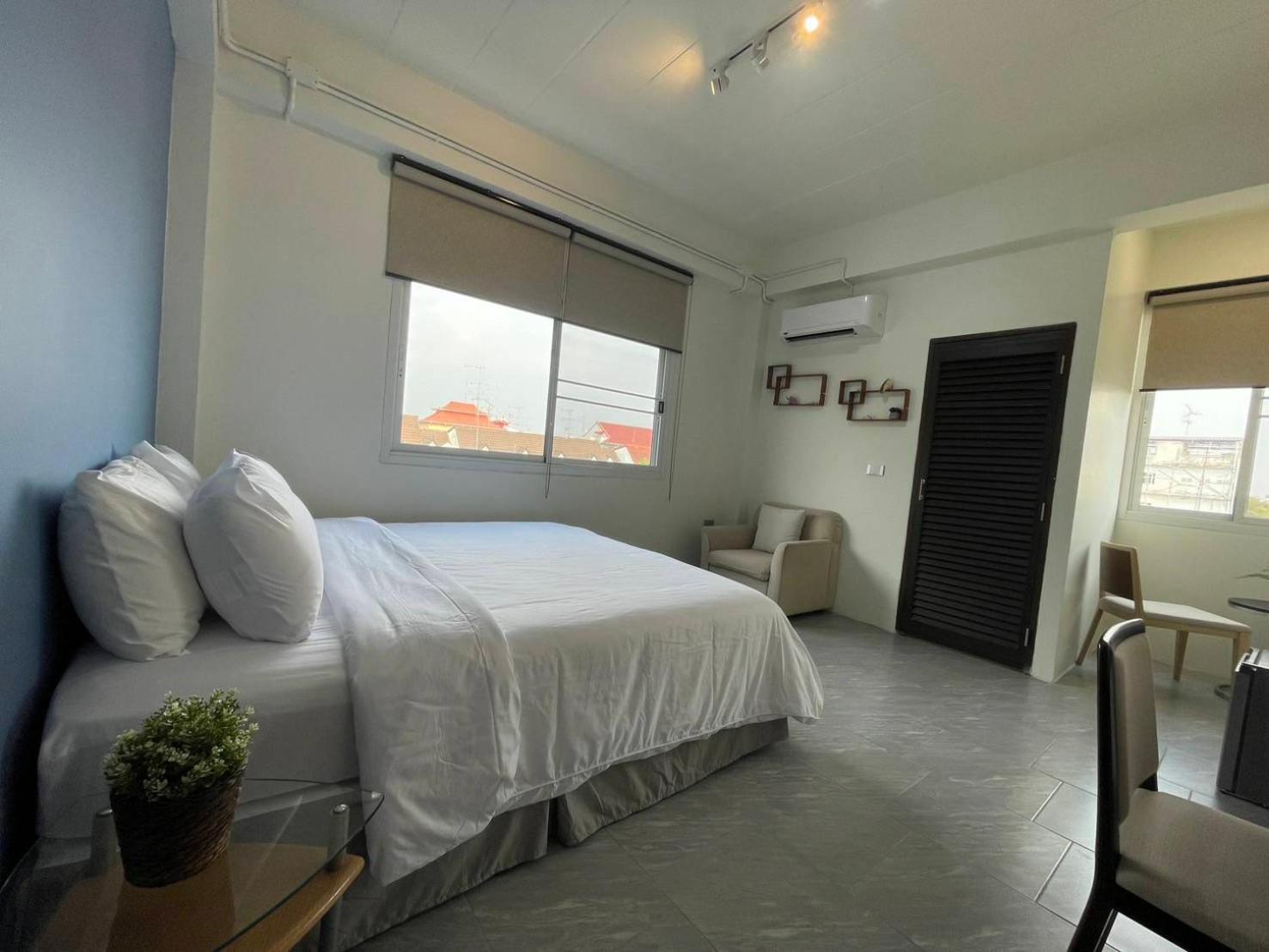 Self Check-In Apartment By Baiput Hometel فرا ناخون سي أيوتثايا المظهر الخارجي الصورة